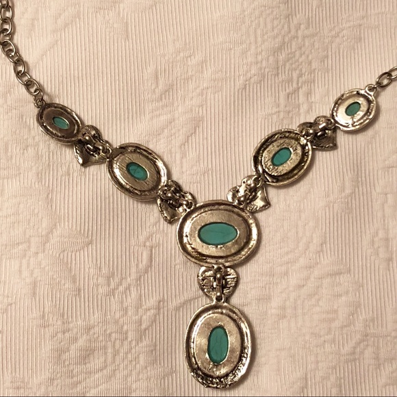 Stunning silver plated turquoise necklace - Picture 6 of 7